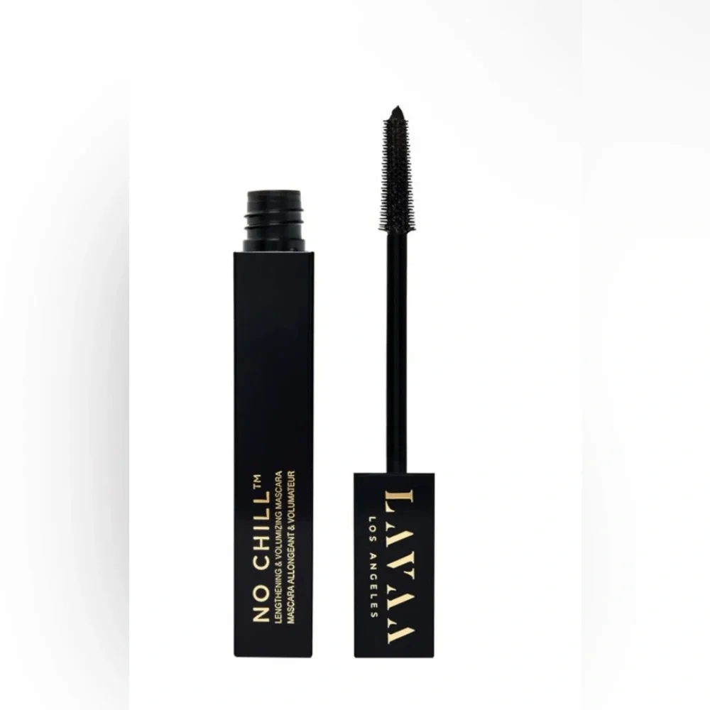 Lavas Los Angeles No Chill Mascara in Black